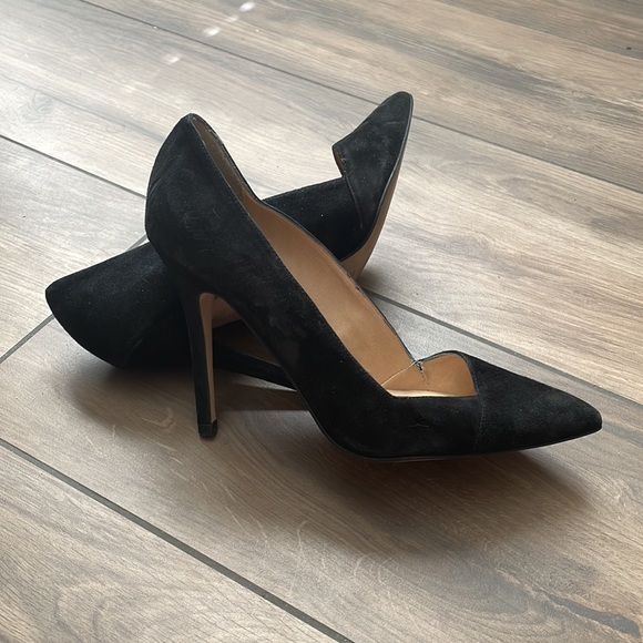 Top Shop Black Suede Heel - Picture 2 of 4